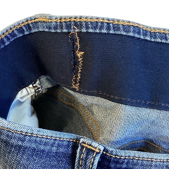 Lee Plus Size Regular Fit Straight Leg Mid Rise Flex Motion Jeans Medium Wash - Picture 5 of 12